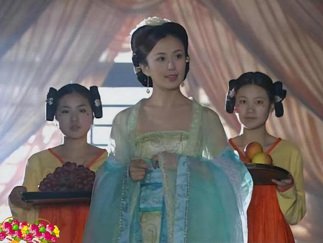 风波丈夫是圈外人今49岁和出道时一样美AG旗舰厅网站首页杨童舒：低调结婚却陷(图9)