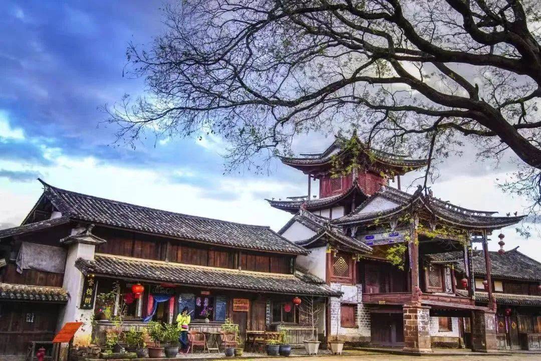 古镇普达措-虎跳峡-S湾-喜洲古镇-白水台6天深度游（2-7）小团AG旗舰厅网站【漫游滇西北6天】大理-丽江-泸沽湖-香格里拉-沙溪(图2)