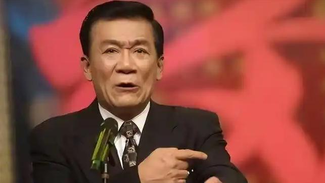 员“包养”女徒弟、恋上师姨、背弃师门AG旗舰厅app臭名昭著的3位相声演(图1)