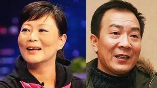 员“包养”女徒弟、恋上师姨、背弃师门AG旗舰厅app臭名昭著的3位相声演(图7)
